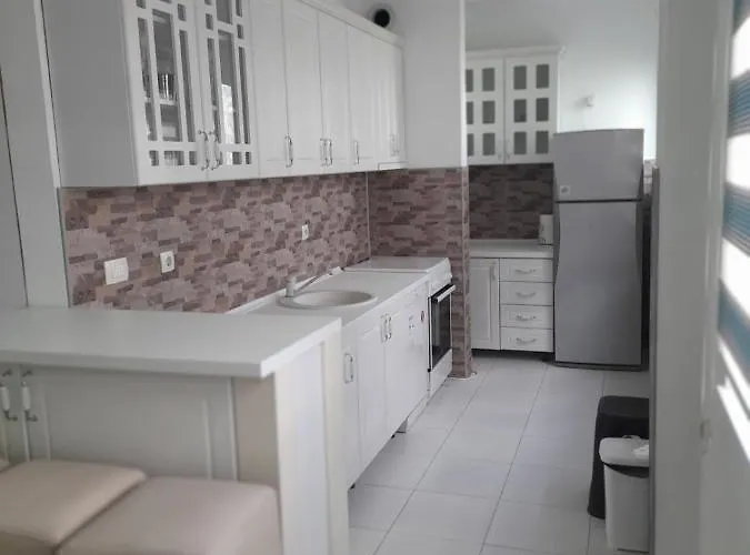 Zoja City Centre Apartments